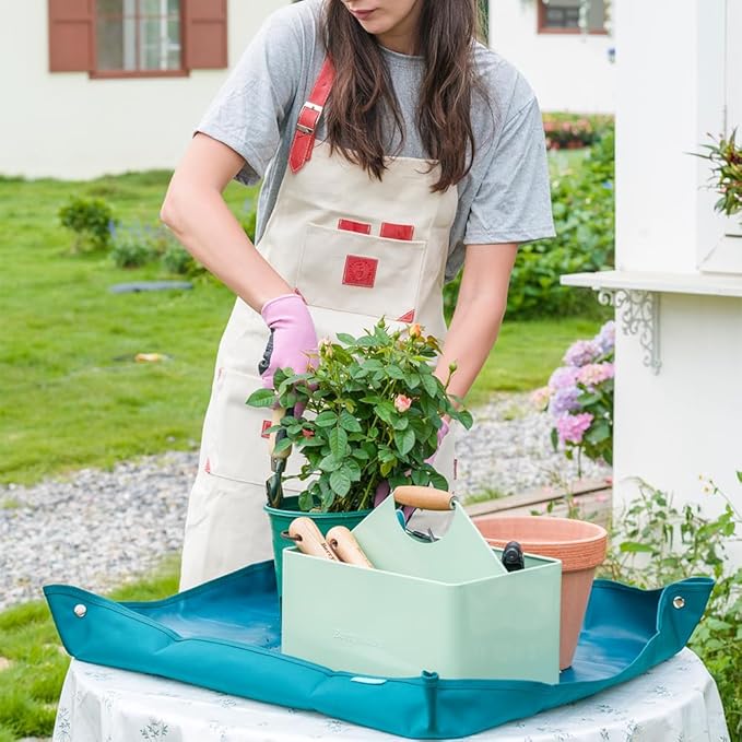 Berry&Bird Garden Tool Organizer, Metal Garden Caddy with 4 Compartments and Wooden Handle, Gardening Tools Box for Indoor & Outdoor, Practical Gardener Gift for Gardening Lovers