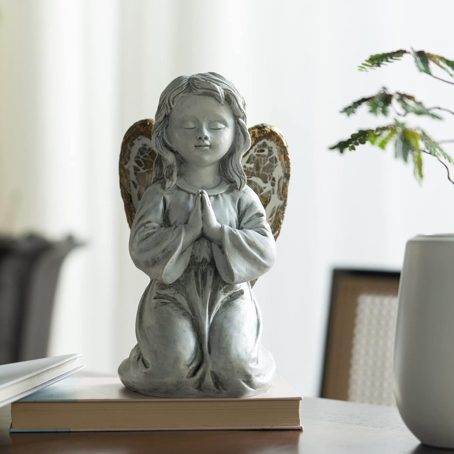 Outdoor Decor - Angel Statue, Solar Powered, Praying Angel for Patio, Lawn, Porch