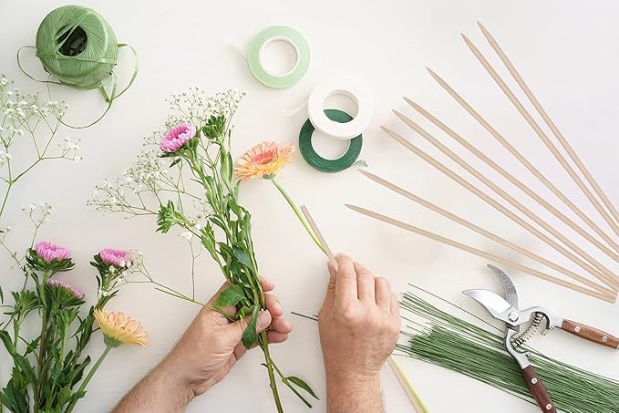 Bamboo Plant Stakes,HAINANSTRY Wood Plant Supports,Natural Bamboo Sticks for Plants/Floral/Potted Plant,Wooden Sign Posting Garden Sticks - 14 Inches 25 Pack