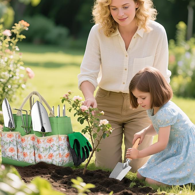 LeMotech Gardening Tools, 10-Piece Heavy Duty Garden Hand Tools Set with Wooden Handle, Durable Fashion Organizer Bag for Garden Supplies, Gardening Gifts for Women Grandmother, Yellow Floral Pattern