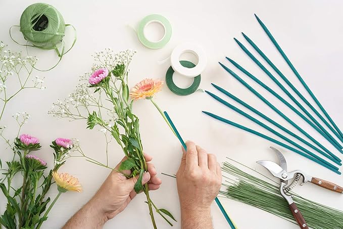 Garden Wood Plant Stakes Green Bamboo Sticks,HAINANSTRY Sturdy Floral Plant Support Stakes Wooden,Wooden Sign Posting Garden Sticks(25 Pack 12 Inches)