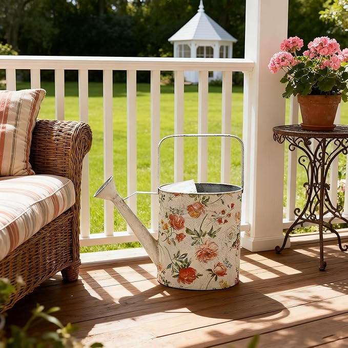 Vintage Metal Flower & Garden Watering Can, Rustic Farmhouse Decorative Watering Pot Planter for Home Patio Backyard Outdoor Plant Care
