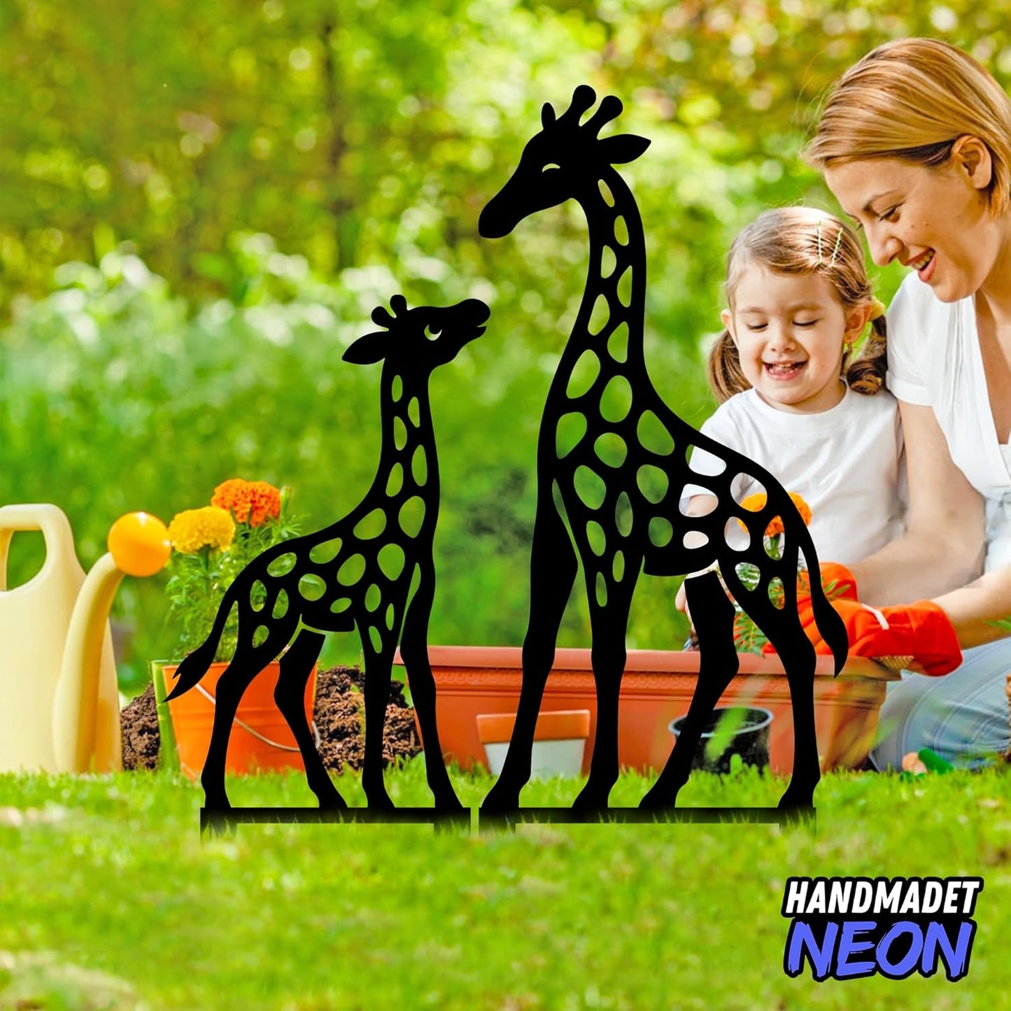 Personalized Giraffes Garden Stakes Combo 2 Set, Custom Metal Gardening Markers, Decorative Outdoor Yard Sign, Art Decor Gifts for Animal Lovers, Grandmother, Grandfather, Mom, Dad