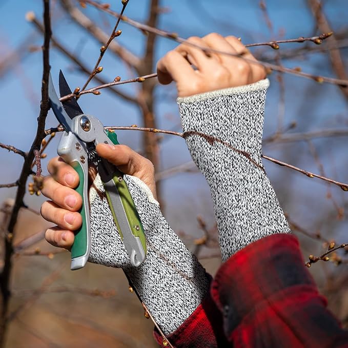 MIG4U Cut Resistant Sleeves 2 Pairs, Forearm Protection Level 5 Protective Guards with Hole for Working, Gardening, Mechanic