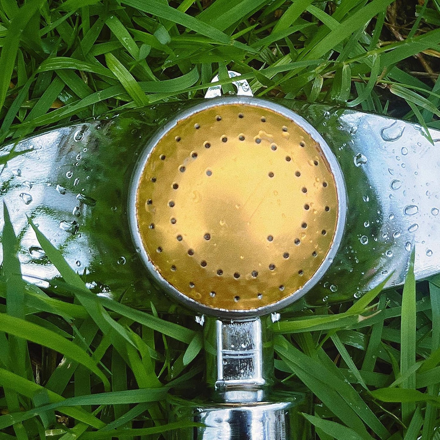 360 Degree Metal Spot Sprinkler,Small Sprinkler Garden for Small Areas Lawn Sprinklers for Yard Circle Pattern with Gentle Water Flow Garden Watering (2, Yellow)