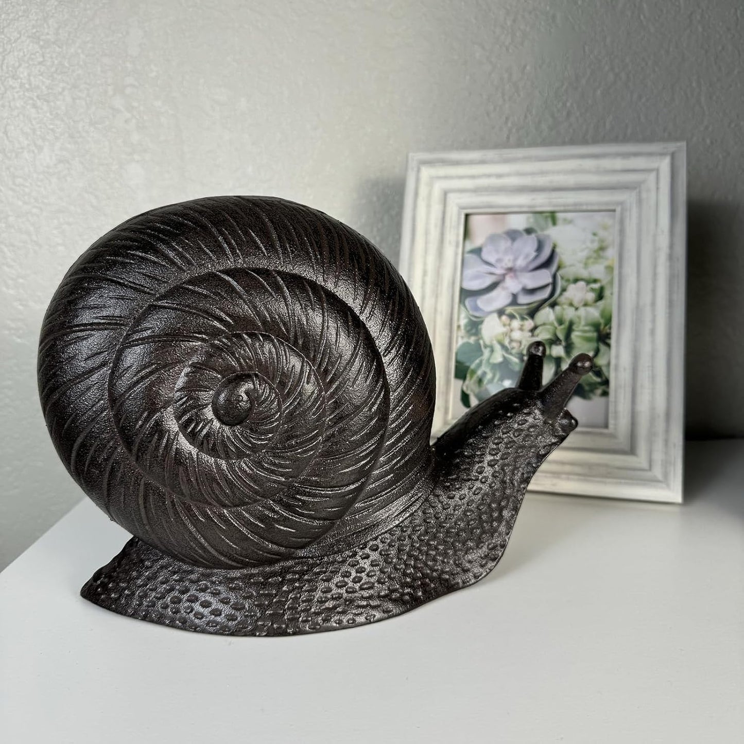 Cast Iron Snail Sculpture (8.1" Tall) - Rust Brown Unique Garden and Indoor/Outdoor Decorative Ornament Statue HC8431