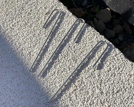 Sandbaggy 1500-Pack DRIP TUBING Stakes Landscape Staples | 5 inch Length - 11 Gauge Heavy Duty | Drip Anchors | Landscape Pins | Garden Lawn Nails | Designed to Hold Drip Tubing Up to 1/2" Diameter