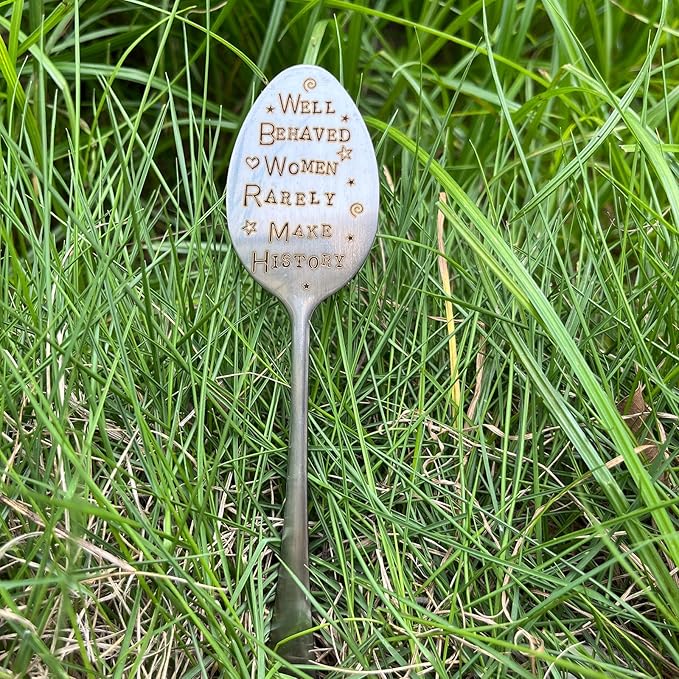 Garden Plant Marker Friendship Gift for Women Gardeners, Plant Stake Label Sign Tag Gardening Gifts for Woman Plant Lovers, Metal Garden Decoration (Make History)