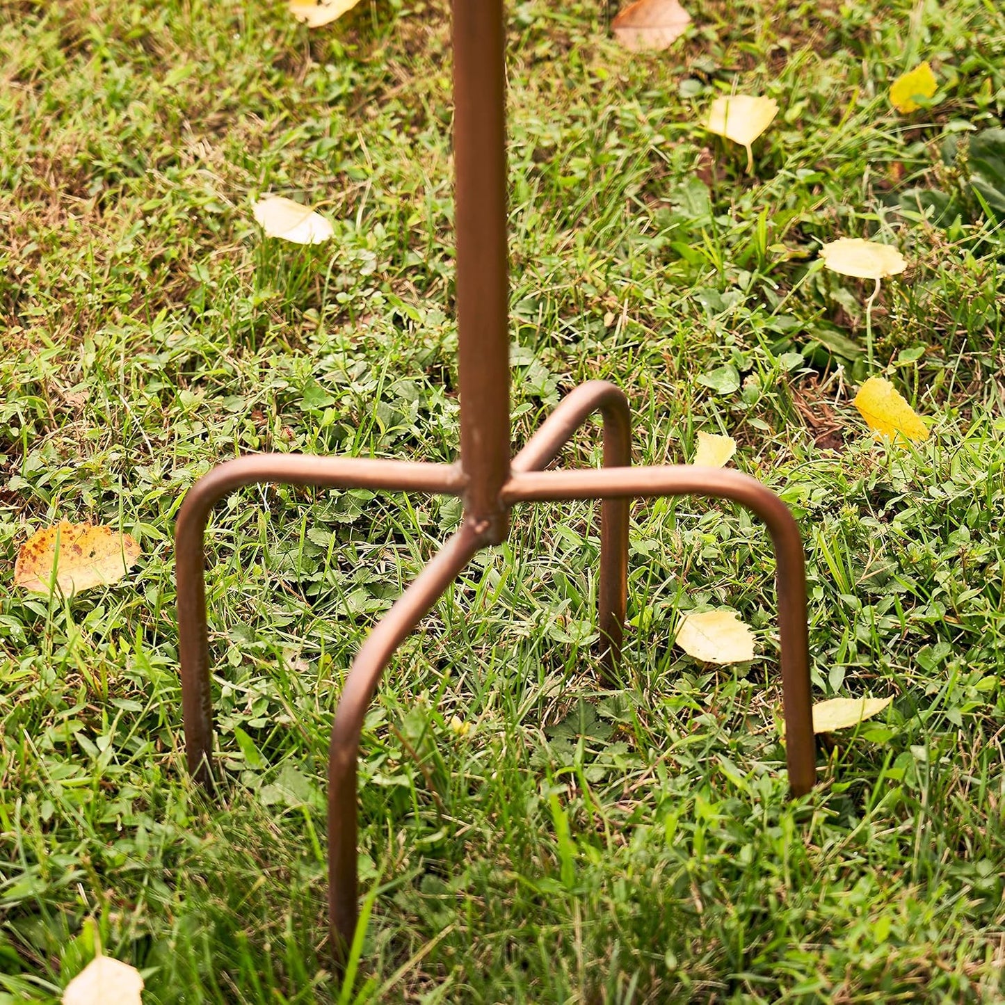 Large Copper Colored Multi-Birdhouse Stakes, Room for 4 Bird Families in Each (Cube Homes with Pyramid Roofs)