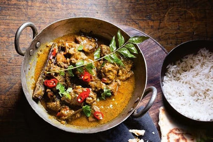 Curry Leaf Plant. Live Plant. Fragrant, Beautiful, Edible. Easy Grow. Indian Cooking Must Have. Murraya Koenigii. (2 Sacs)