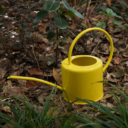 Metal Watering Can Modern Style Watering Pot with Handle and Long Spout Watering Can Garden Tools 57 Oz/1.7,Yellow