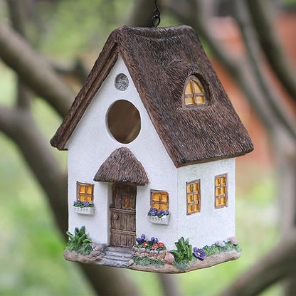 Rustic Cottage Birdhouse with Thatch Roof – Hand-Painted Resin Outdoor Bird House for Small Birds, Weatherproof Garden Decor for Backyard or Patio