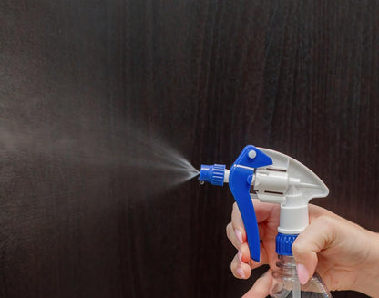 Heavy Duty 32oz Plastic Spray Bottles for Cleaning - Large Empty Industrial Bottles for Gardening Solutions, Vinegar, Chemicals, Professional Cleaners - Adjustable Sprayer Nozzle - Blue/Yellow 2 Pack