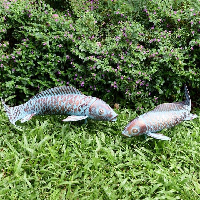 Set of 2 Koi Fish Decor Outdoor Statues Sculptures Antique Copper Garden Pond Fishes Art Metal Koi Fish Statue Outside Garden Décor Ornaments for Outdoors,Patio,Yard,Lawn,Pond,Home Decorations
