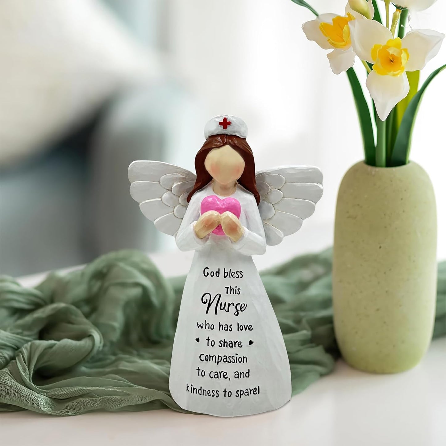 Nurse Gifts, Nurse Graduation Angle Figurine, Thoughtful Tabletop Decoration, Gifts for Women, Nurses, Female, Healthcare Workers, and Medical Graduates, Hand-Painted 5.9 Inches Resin Doll