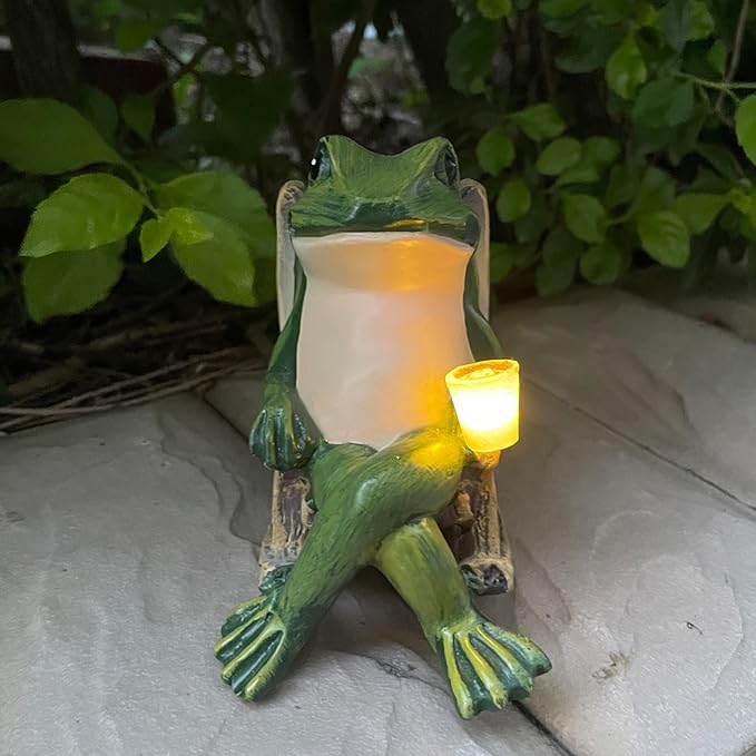 Frog Solar Lights Outdoor Garden Mini Frog Figurines Decor for Patio Yard Lawn Ornament Solar Garden Miniature Frog Decor Gift for Women Mother's Day Birthday Housewarming Gifts