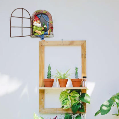 Gnome Tree Hugger, Funny Garden Gnome Resin Statue, Outdoor Ornaments Decor, Whimsical Tree Sculpture Peeker, Patio Yard Lawn Porch Decoration, Halloween Decorations Outdoor Gardening Gifts