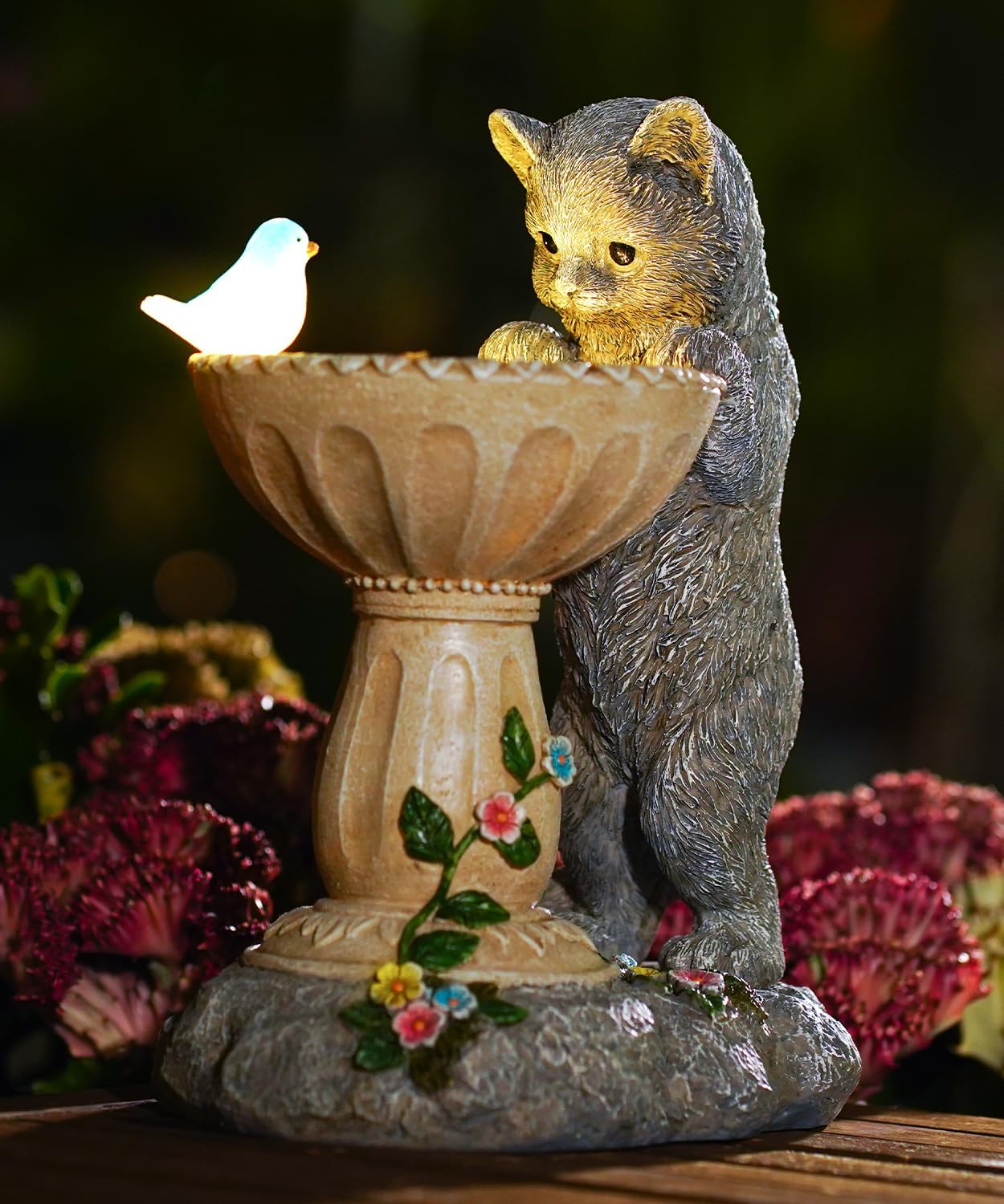 Nacome Solar Cat Garden Decor: Outdoor Statues Ornaments for Outside Decorations Yard Art Lawn Porch Patio Balcony - Christmas Birthday Gifts Choice for Mom Grandma Women Lover