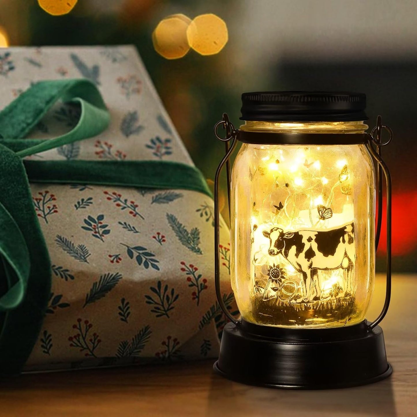 Cow Gifts for Women/Men Cow Lovers Solar Lantern Mom Birthday, Mothers Day, Christmas Gifts, Solar Garden Decoration Outside for Yard, Patio,Backyard,Porch, Torches