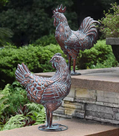 Metal Chicken Yard Decor, Farmhouse Metal Rooster Hen Yard Art, Outdoor Chicken Garden Statues, Antique Copper Hen and Rooster Sculptures Ornament for Backyard Patio Lawn Home Kitchen Decorations