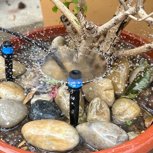 Kalolary Drip Irrigation Emitters, 50PCS Adjustable 360 Degree Water Flow Drippers Emitters for 1/4" Drip Irrigation System Tubing, Garden Irrigation Drippers for House Garden Flower beds(Blue)