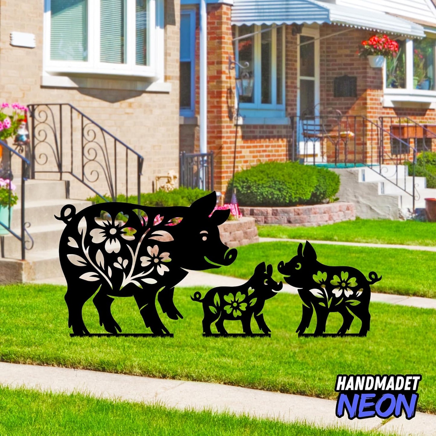 Personalized Pigs Set 3 Garden Stakes, Custom Metal Gardening Markers, Decorative Outdoor Yard Sign, Art Decor Gifts for Animal Lovers, Grandmother, Mom, Dad