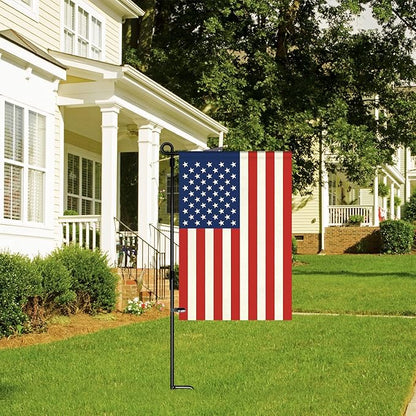 HOOSUN 12" x 18" American Flags Garden Flag,Small American Flags for Outside Patriotic Decorations,Double Sided Patriotic USA Yard Flag Veterans Day Decorations for Garden,Yard,Lawn(No Flagpole)