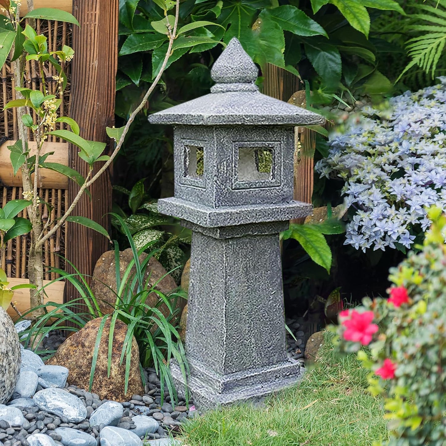 Solar-Powered Pagoda Lamp
