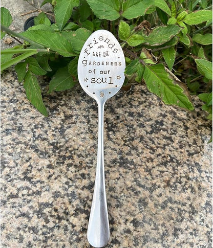 Garden Plant Marker Friendship Gift for Women Gardeners, Plant Stake Label Sign Tag Gardening Gifts for Woman Plant Lovers, Metal Garden Decoration (Gardener of Our Soul)
