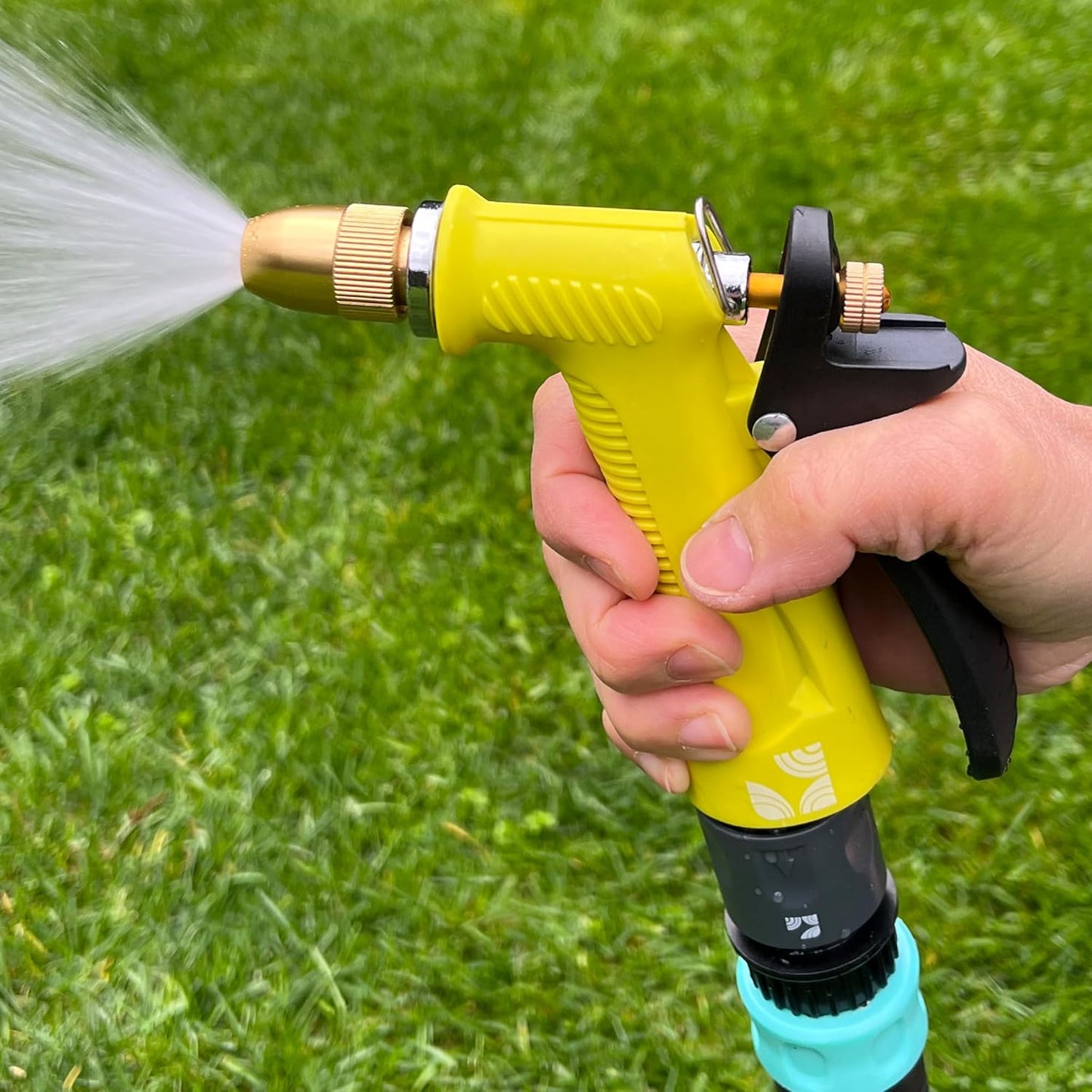 Adjustable Water Jet Hose Nozzle 500010 with Rear Trigger and Comfort Grip by New England Garden Tools for Cleaning, Watering Plants & Yards, Washing Cars & Pets