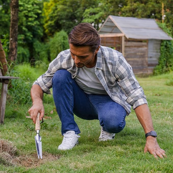 Berry&Bird Garden Hand Weeding Trowel, Stainless Steel Weeder Tool for Gardening with Wooden Handle, Multifunctional Manual Weed Puller & Digging Knife for Planting Transplanting Cutting Measuring