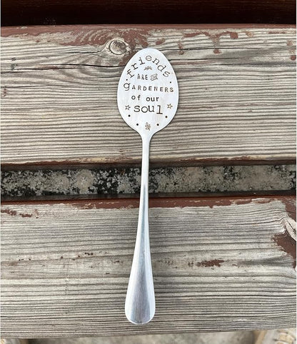 Garden Plant Marker Friendship Gift for Women Gardeners, Plant Stake Label Sign Tag Gardening Gifts for Woman Plant Lovers, Metal Garden Decoration (Gardener of Our Soul)