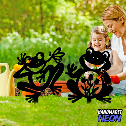 Personalized Frogs Garden Stakes Combo 2 Set, Custom Metal Gardening Markers, Decorative Outdoor Yard Sign, Art Decor Gifts for Animal Lovers, Grandmother, Grandfather, Mom, Dad