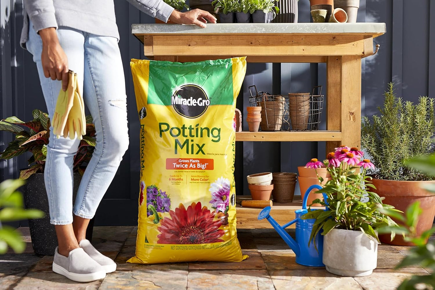 Miracle-Gro Potting Mix Bulk Pallet, for Container Plants, Flowers, Vegetables, Shrubs, Annuals, Perennials, 2 cu. ft. Bags, Pallet of 39
