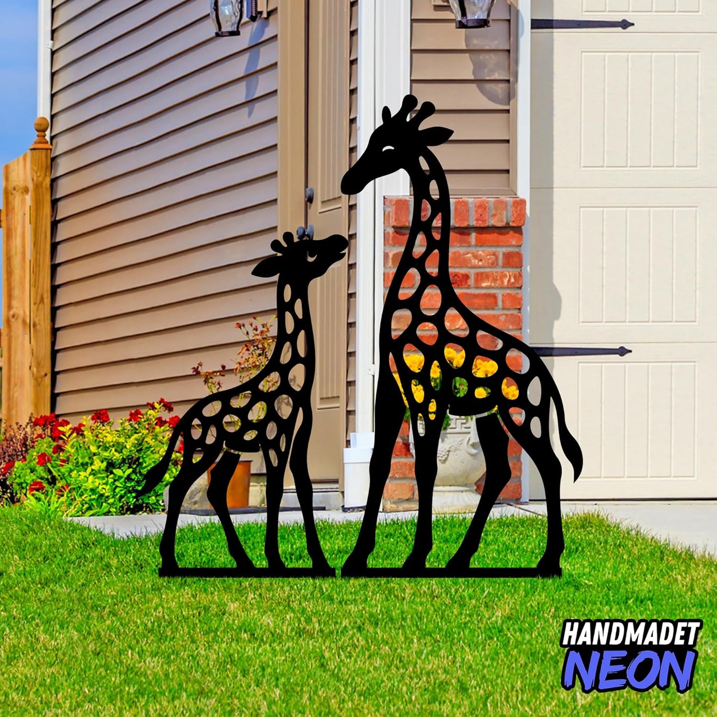 Personalized Giraffes Garden Stakes Combo 2 Set, Custom Metal Gardening Markers, Decorative Outdoor Yard Sign, Art Decor Gifts for Animal Lovers, Grandmother, Grandfather, Mom, Dad