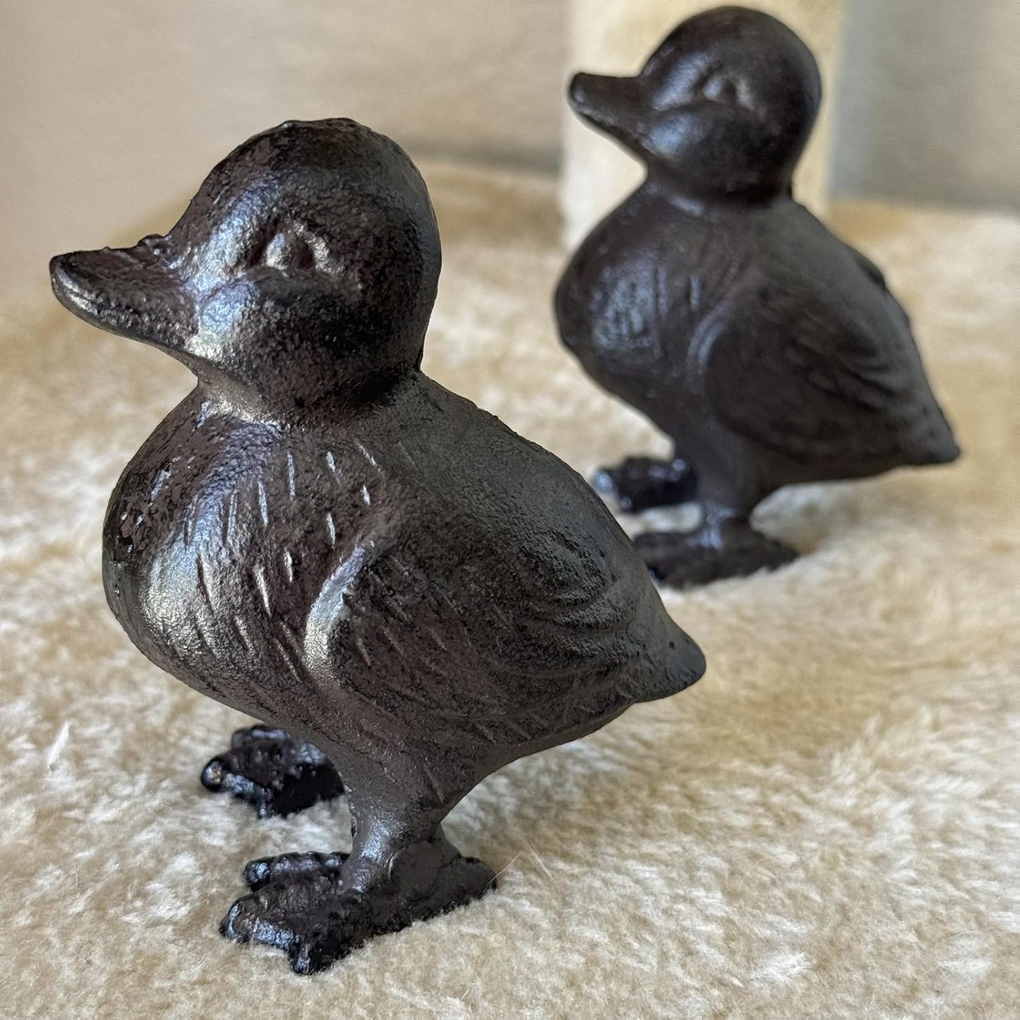 Rust Brown Cast Iron Duck Figurine (3.6" Tall) - Single Piece Vintage Style Decorative Ornament for Home, Garden, Shelf Decor HC6905