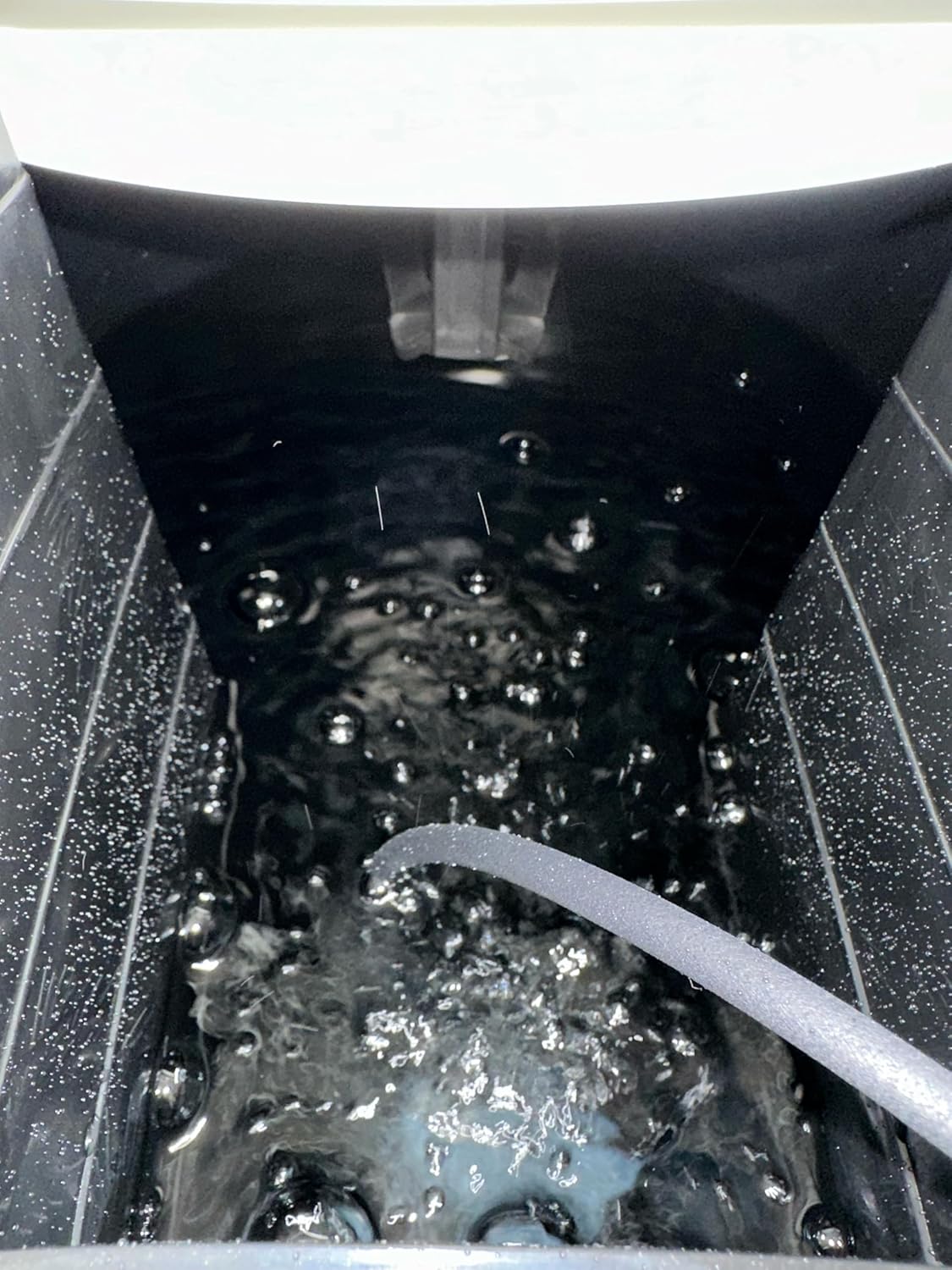 DWC Hydroponics Grow System, 5-Gallon Deep Water Culture, Air Hose, Air Pump, and Air Stone (2)