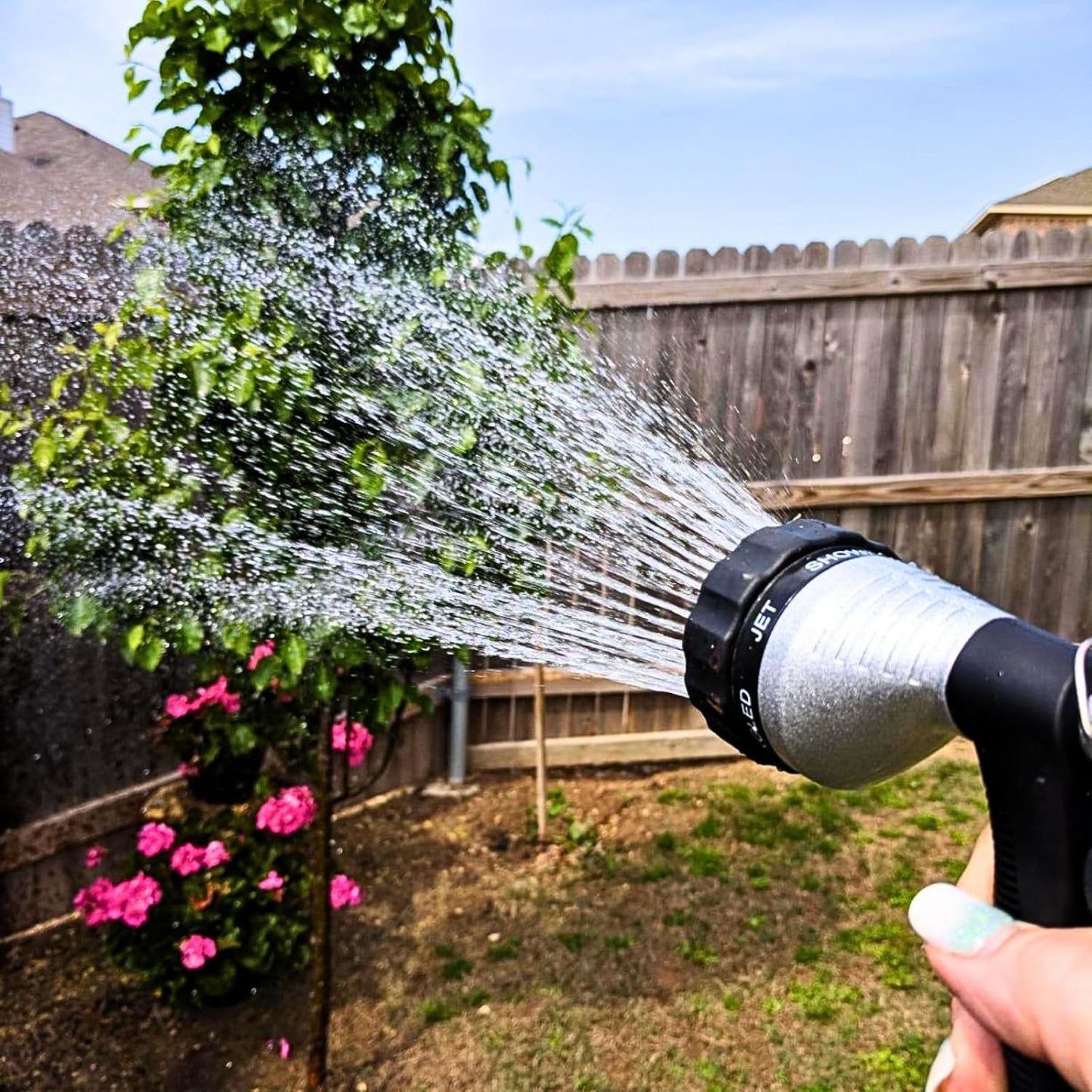 GREEN MOUNT Water Hose Nozzle Spray Nozzle, Metal Garden Hose Nozzle with Adjustable Spray Patterns, Perfect for Watering Plants, Washing Cars and Showering Pets
