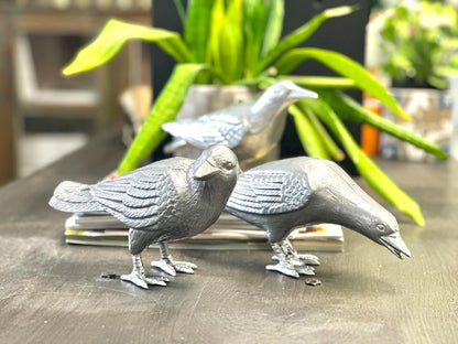 NACH Cast Iron Crow Statue, Head to Side Raven, Large Garden Statues, Crow Garden Sculpture, Bird Figurines Home Decor, Raven Decor, Antique Metal Bird Statue, 4 x 11 x 6.5 inches, JS-90-7115AM