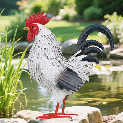 Rooster Garden Statue Sculpture Metal Chicken Yard Decor Outdoor Figurines Patio Backyard Decoration (White)