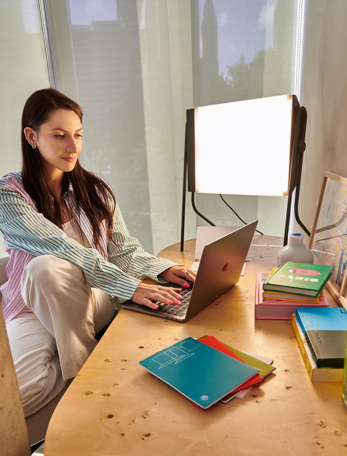 Northern Light Technologies Boxelite OS - 10000 Lux Light Therapy Lamp - Full Spectrum Adjustable Lightbox Therapy Light for Natural Mood and Energy Enhancement, Sunlight Desk Lamp, Black