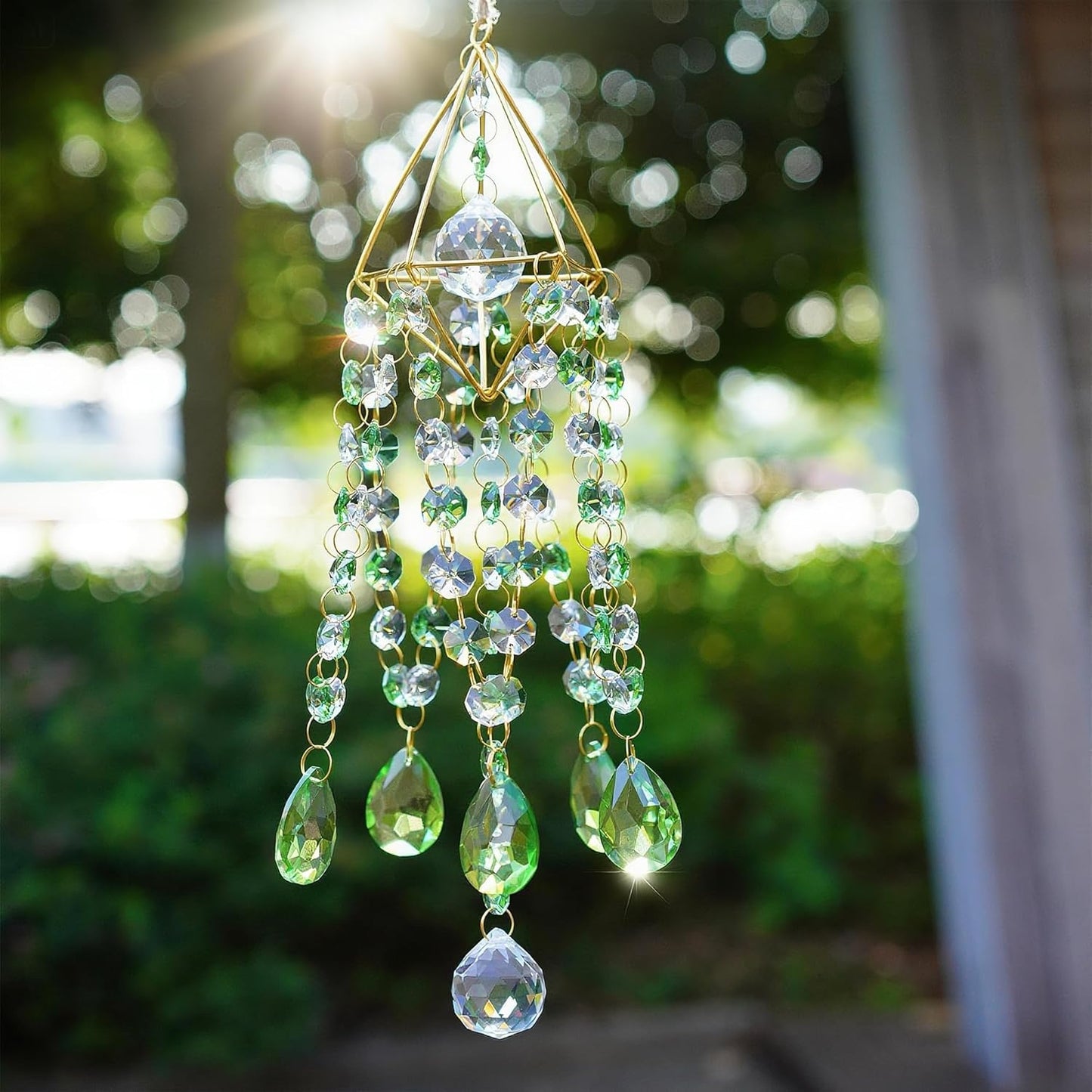 HDCRYSTALGIFTS Crystal Suncatcher, Crystal Sun Catcher Indoor Window Rainbow Prisms Suncatcher for Window Hanging Glass Wind Chimes Home Garden Decor (Green)