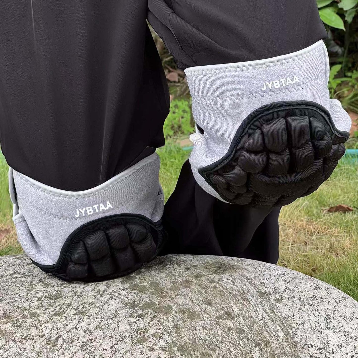 Gardening Knee Pads for Men/Women, Comfortable Keenpads for Weeding Landscaping Painting House Cleaning Scrubbing Floors, Adjustable Lightweight Soft Knee Pad for Outdoor/Indoors Work, Gray XL (1 Pair)