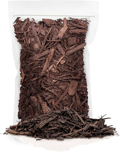 GARDENERA Brown Mulch - Create a Polished and Professional Outdoor Space - 3 QUARTS