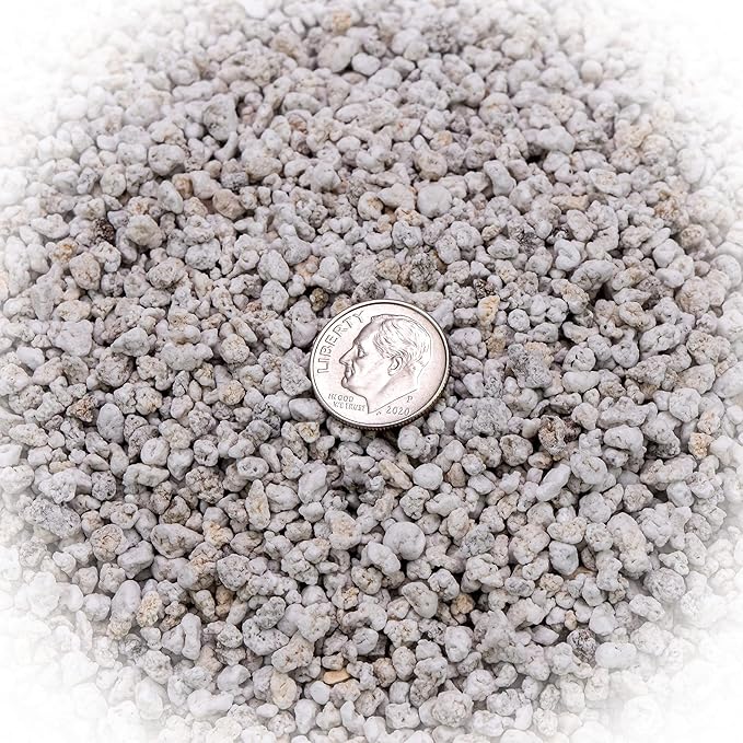 Gardenera Organic Photoperiod Plants Potting Soil Mix - Perfect Balance of Nutrients, Drainage, and Aeration for Thriving Photoperiod Plants - 20 Quart