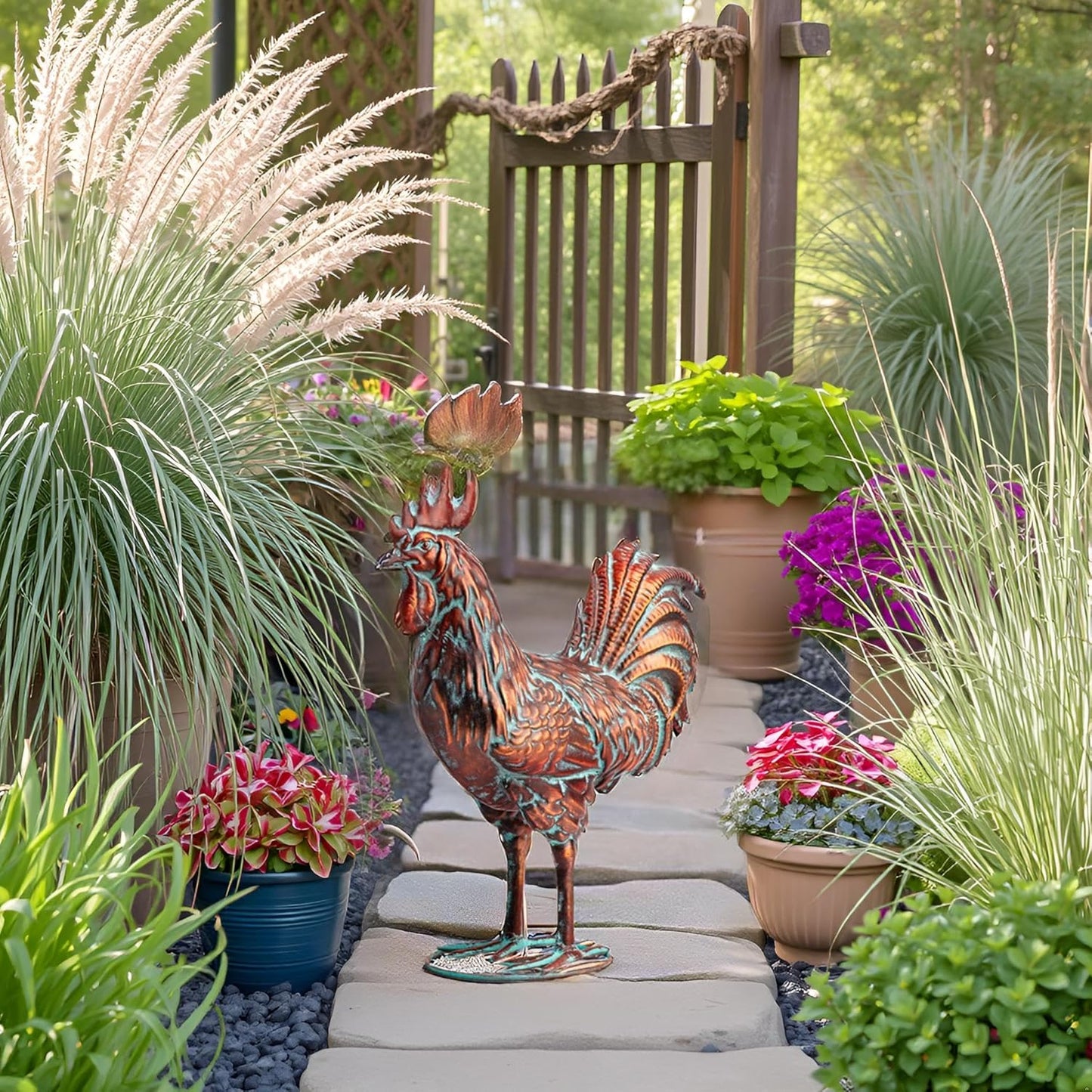 Metal Rooster Statue Garden Yard Decor,15.7"L x 18.8"H Metal Chickens Yard Art, Vintage Outdoor Chicken Rooster Figurine for Backyard Patio Lawn Home Kitchen Decorations, Gift for Chicken Lovers