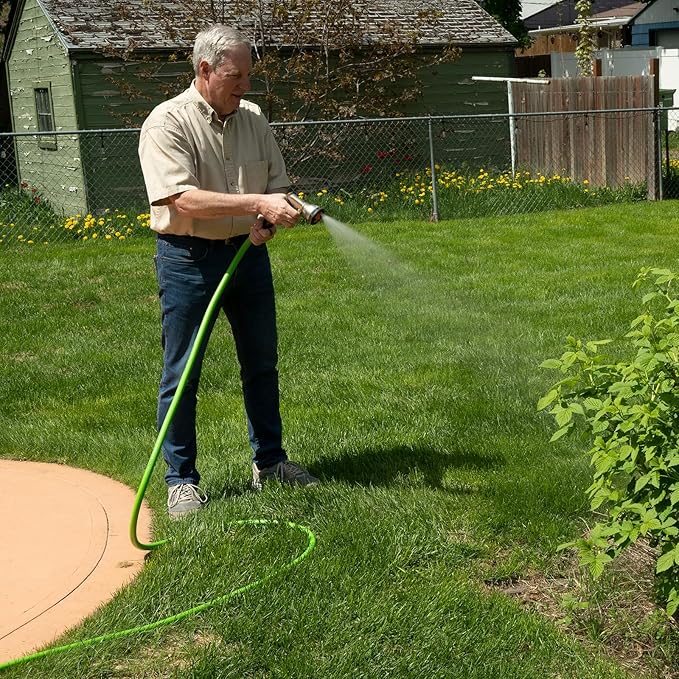 YOTOO Heavy Duty Hybrid Short Water Hose 5/8"x 6',150 PSI Garden Hose, Kink Resistant, Flexible with Swivel Grip Handle 3/4" GHT Solid Brass Fitting for Watering Plants, Backyard, Reel, Green+Blue