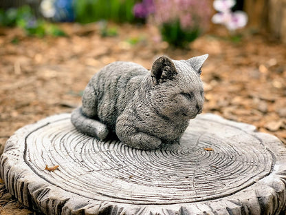 OLOMA Little KITTY19 lb. Cat Statue, Concrete Pet Statues, Concrete Statues of Cats, Garden Cats, Animal Memorial Marker, Painted Kitten Nappy Cat Statue Kitty Figurine, Gray