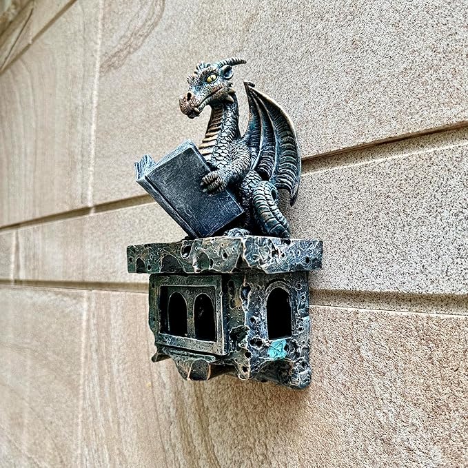 Garden Dragon Statue Tree Hugger Solar Powered Outdoor Figurine Wall Hanging Decor Cute and Reading Magic Book Resin Sculpture Home Decoration Porch Patio Lawn Farm Yard Housewarming Ornament Gift